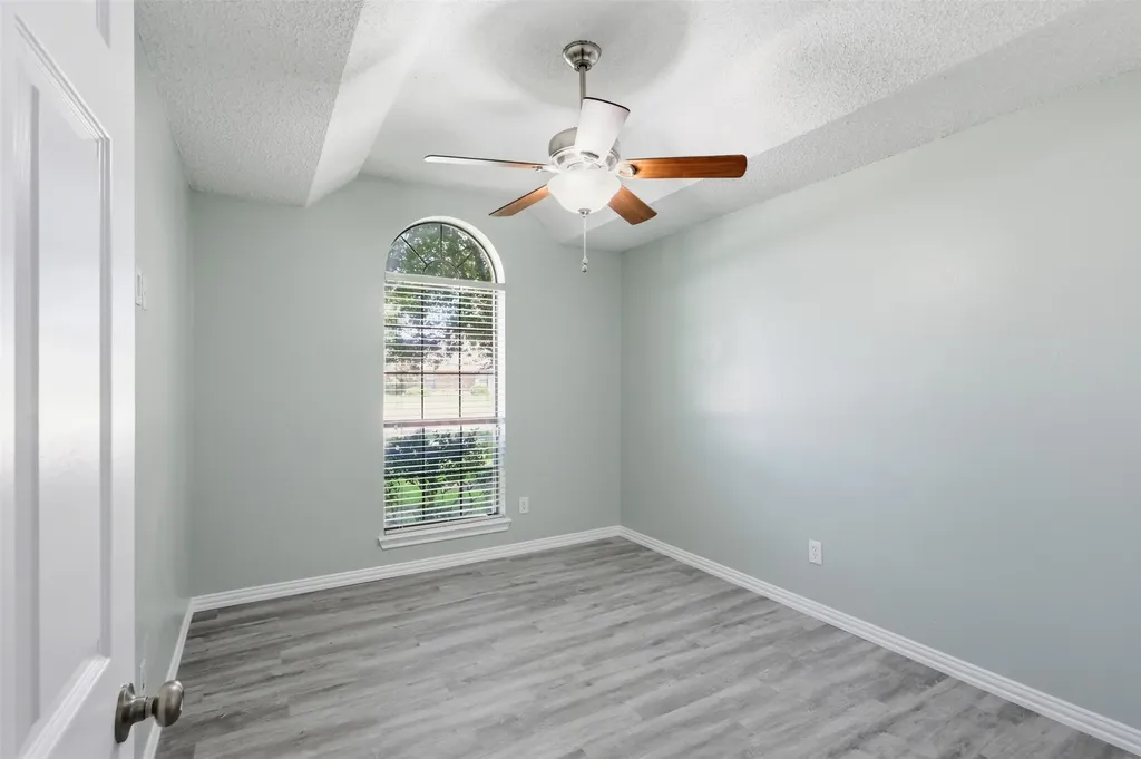 1309 Oak Harbor Boulevard Azle TX 76020
