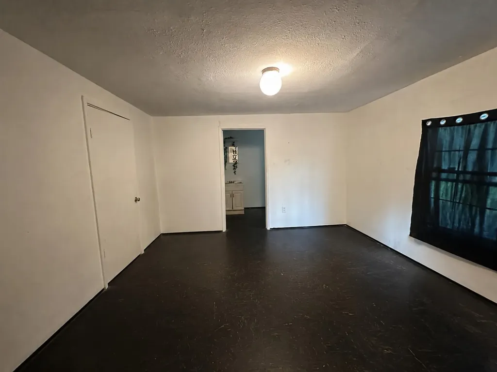 1309 S Riverside Drive Fort Worth TX 76104