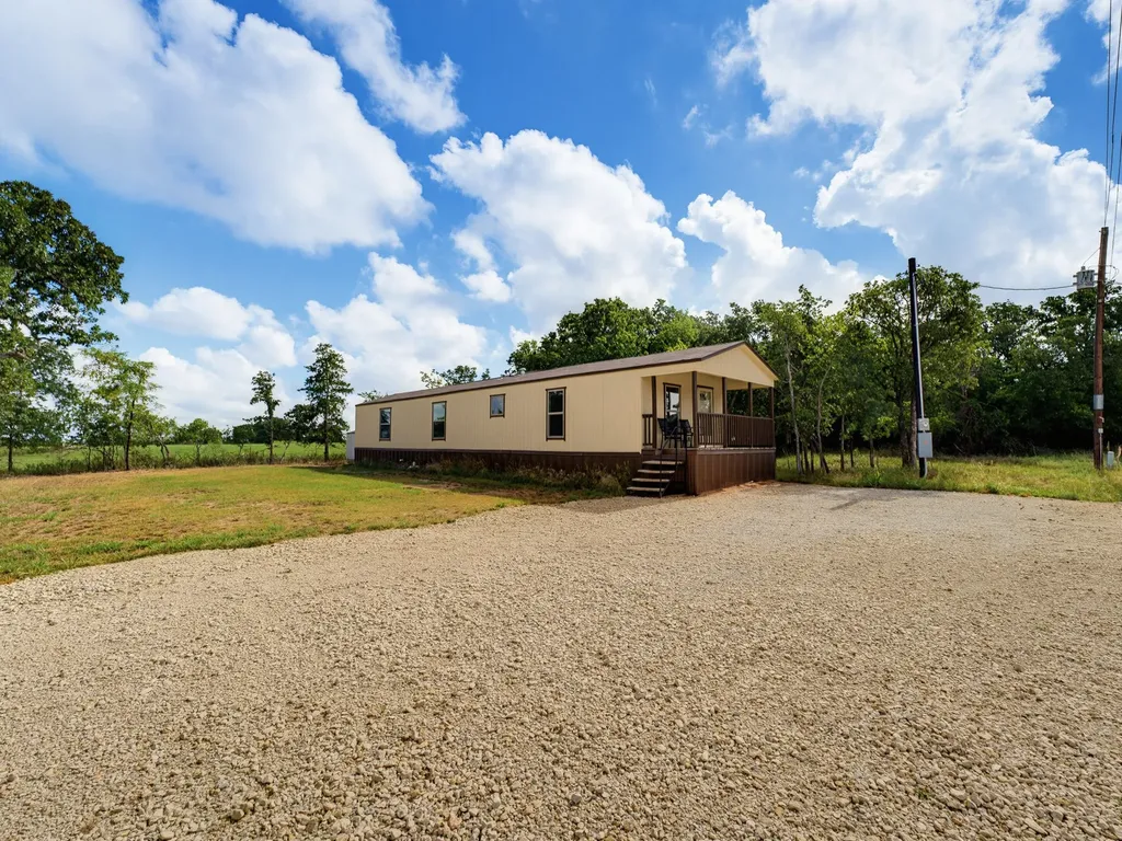 116 Taos Trail Nocona TX 76255