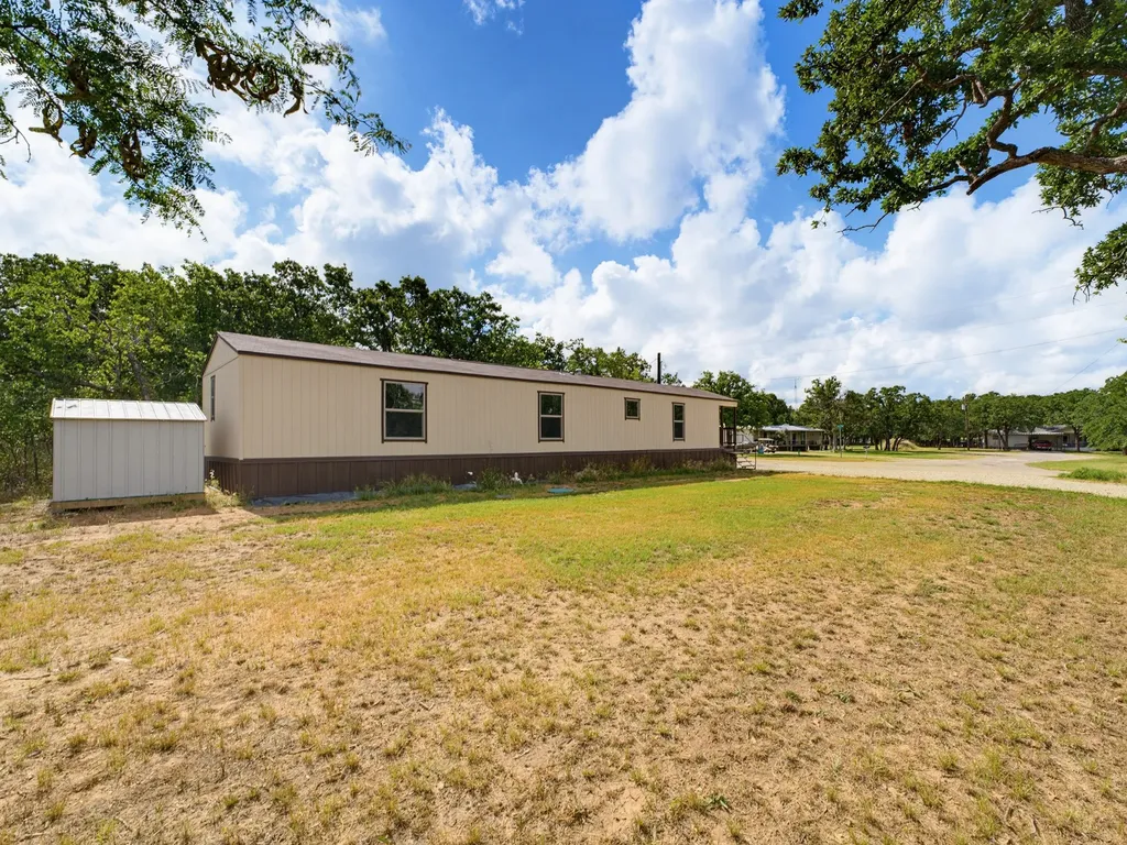 116 Taos Trail Nocona TX 76255