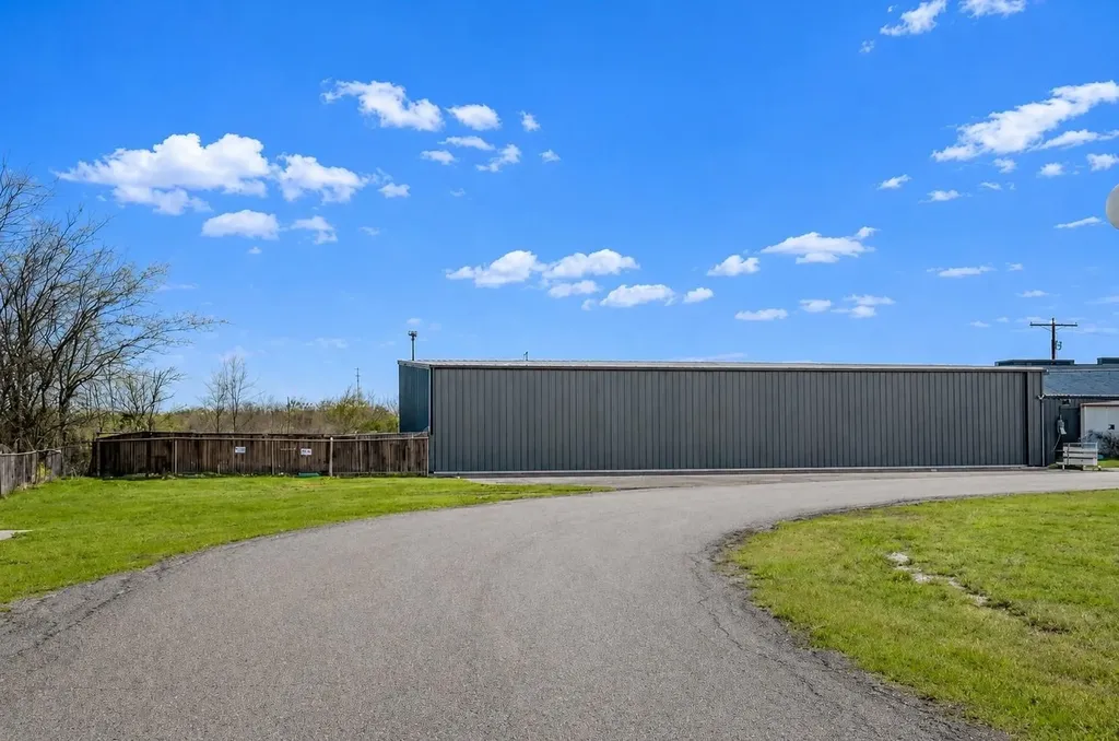 111 Frontier Drive Quinlan TX 75474