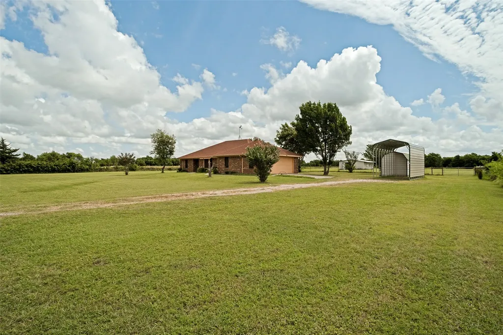 3511 County Road 1108 Celeste TX 75423