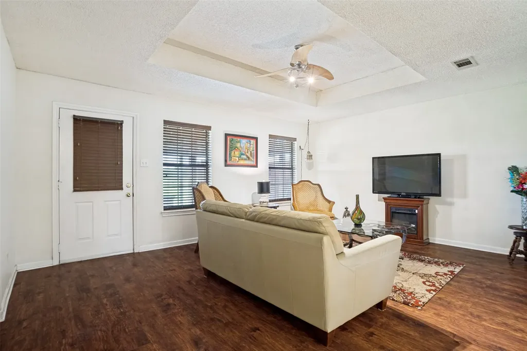 3511 County Road 1108 Celeste TX 75423