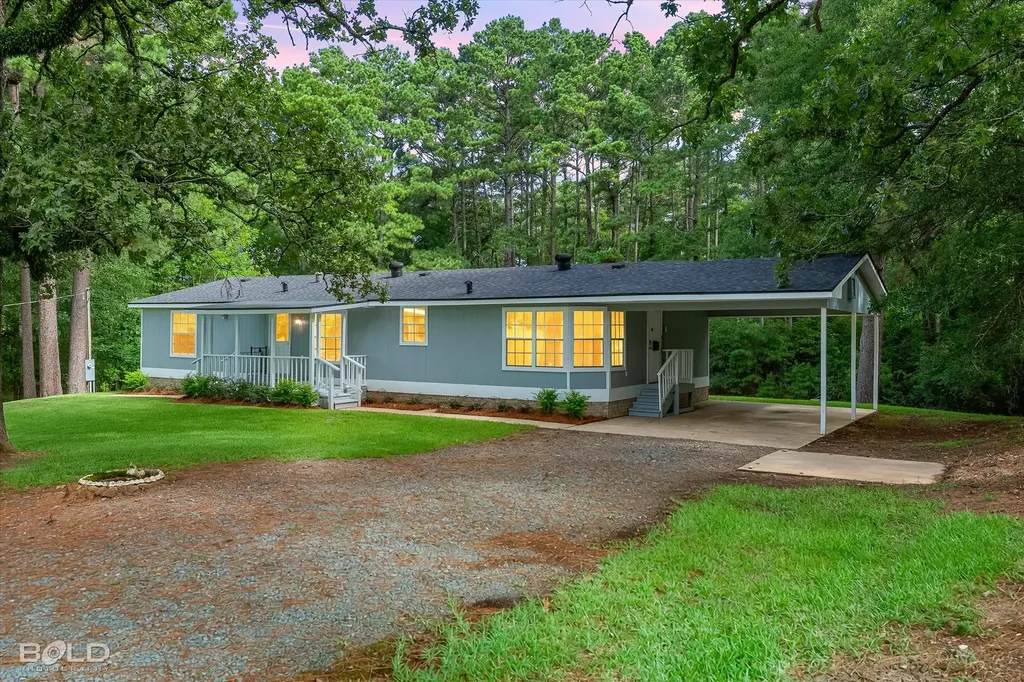 1558 Stanley Road Stonewall LA 71078