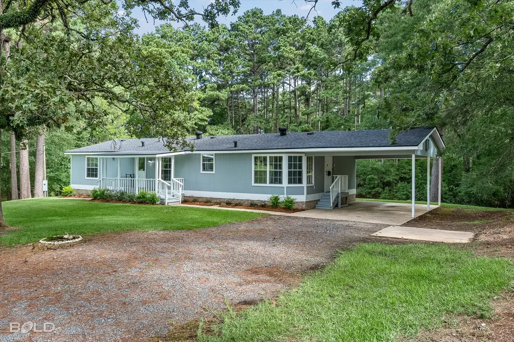 1558 Stanley Road Stonewall LA 71078