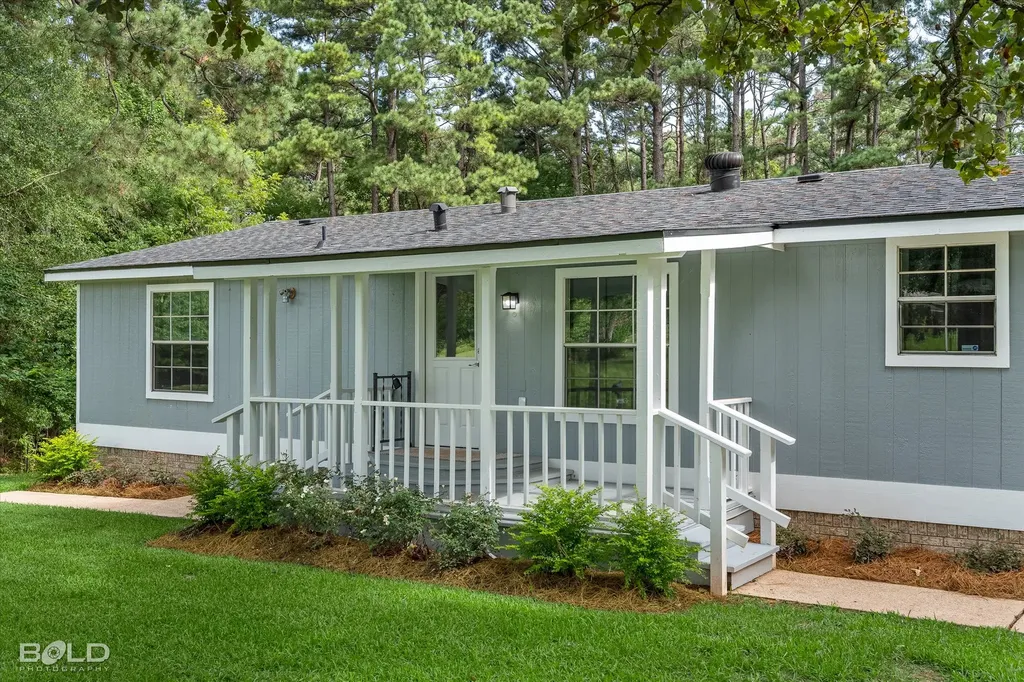 1558 Stanley Road Stonewall LA 71078