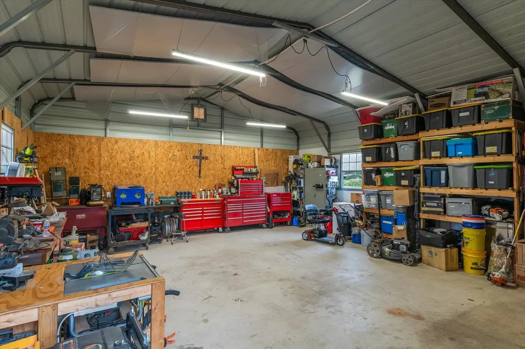 16775 State Highway 64 Ben Wheeler TX 75754