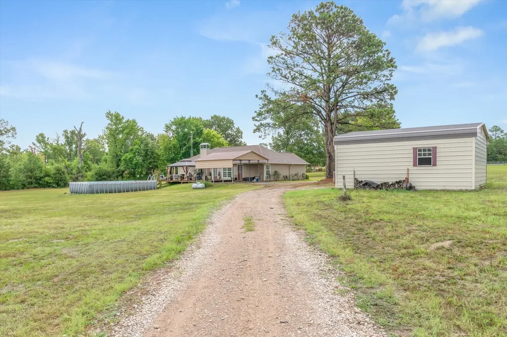 16775 State Highway 64 Ben Wheeler TX 75754