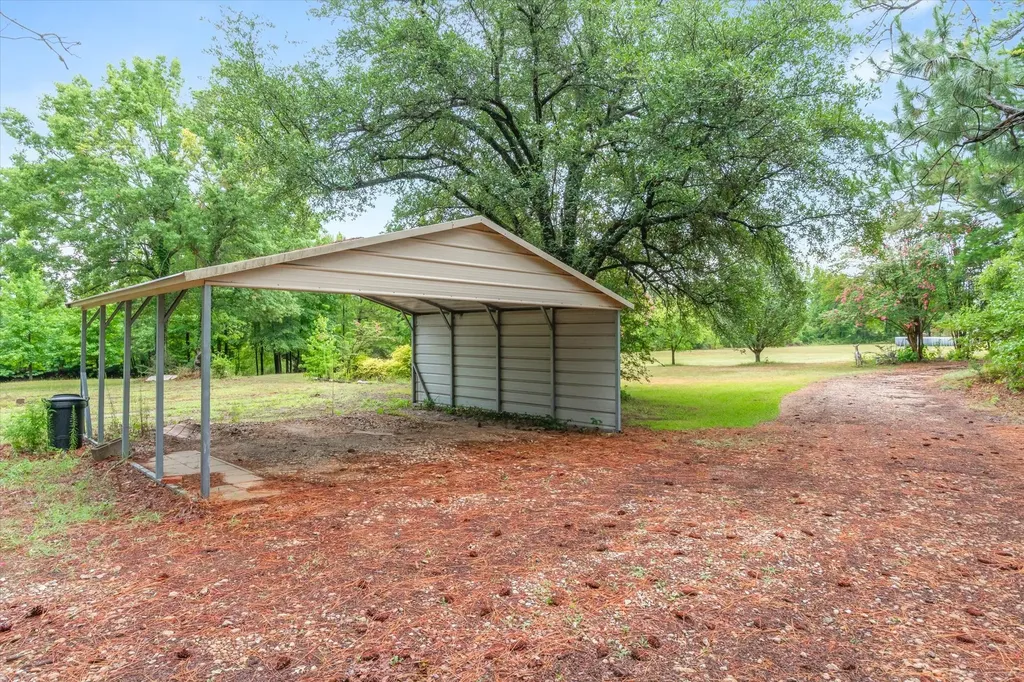 16775 State Highway 64 Ben Wheeler TX 75754