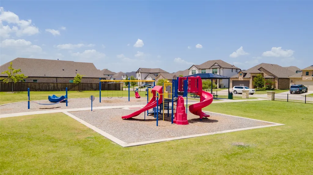 498 Oak Creek Drive Lavon TX 75166