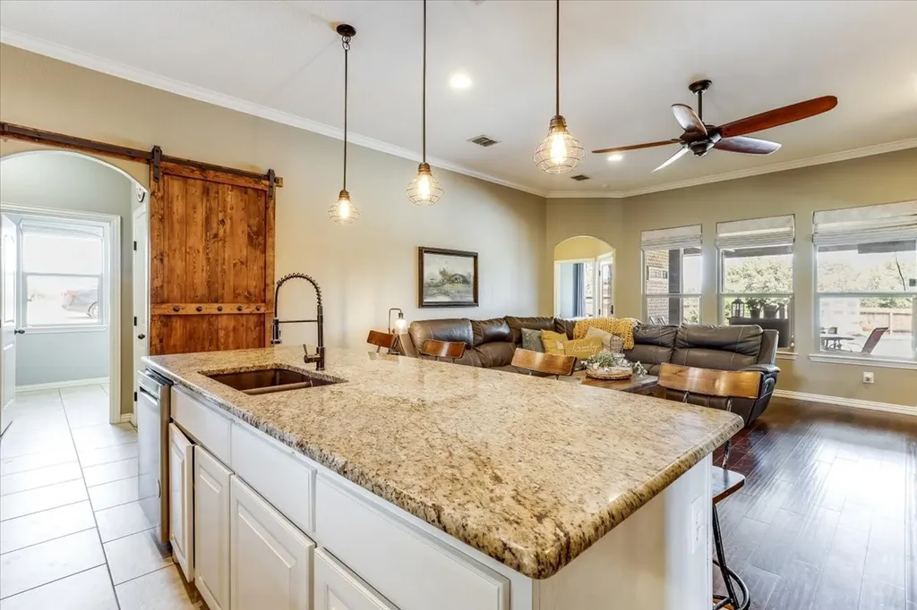 5345 County Road 707 Alvarado TX 76009