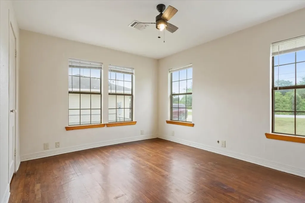 608 Ninth Street Hico TX 76457