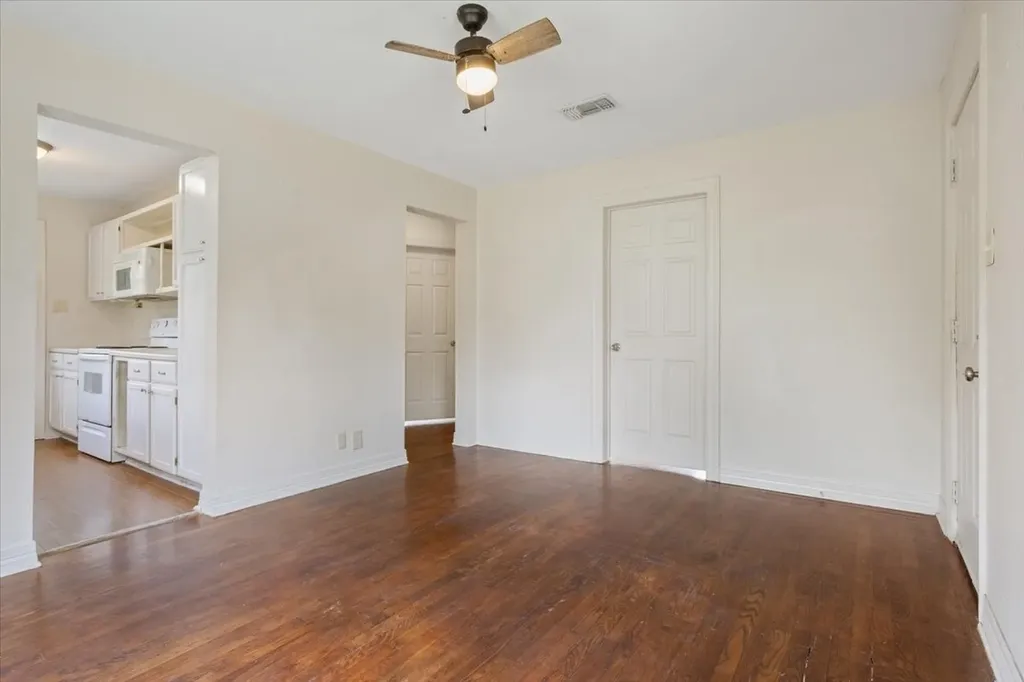 608 Ninth Street Hico TX 76457