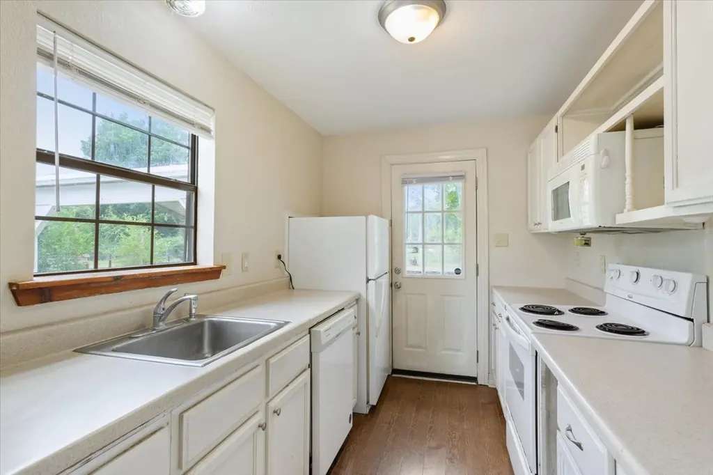 608 Ninth Street Hico TX 76457