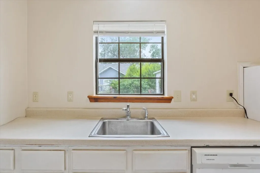 608 Ninth Street Hico TX 76457