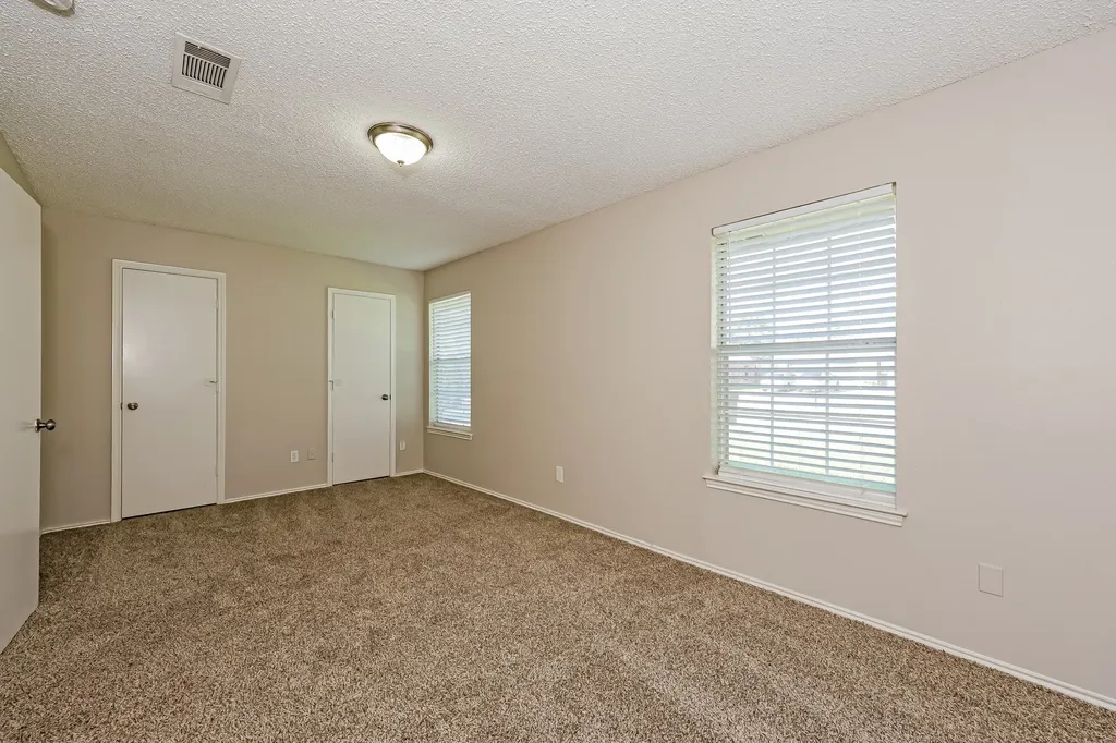 606 Plainview Drive Mansfield TX 76063