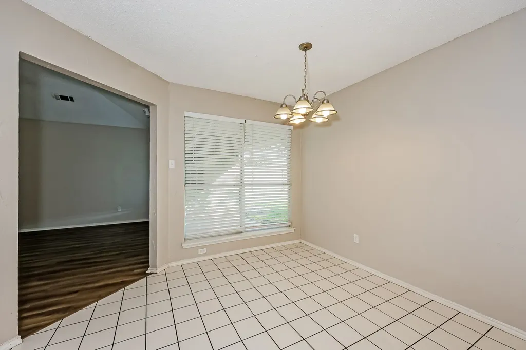 606 Plainview Drive Mansfield TX 76063