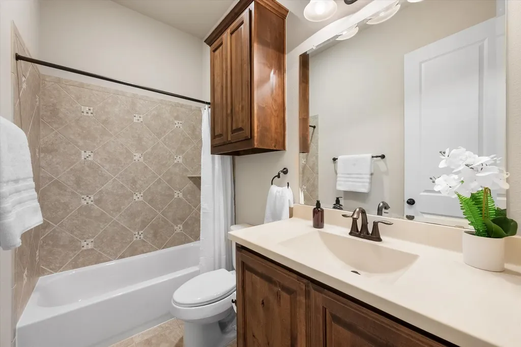 1231 Autumn Mist Way Arlington TX 76005