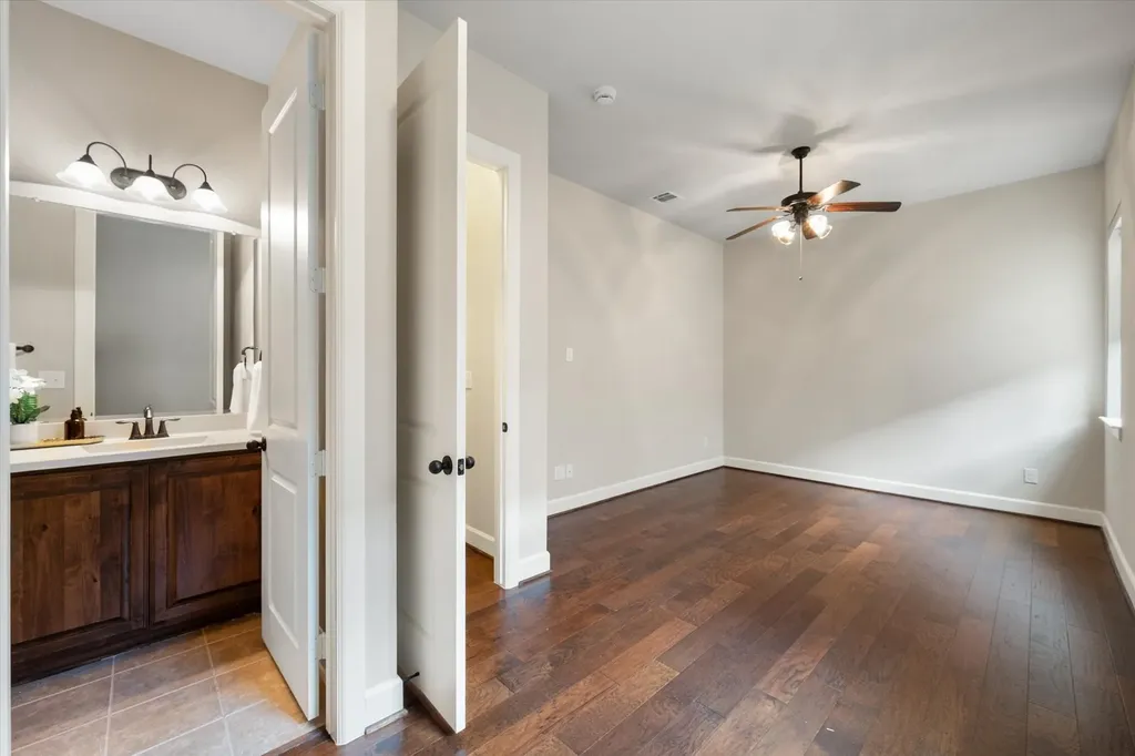 1231 Autumn Mist Way Arlington TX 76005