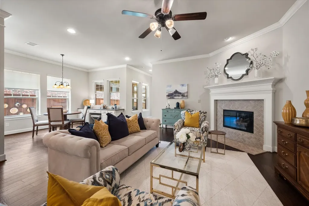 1231 Autumn Mist Way Arlington TX 76005