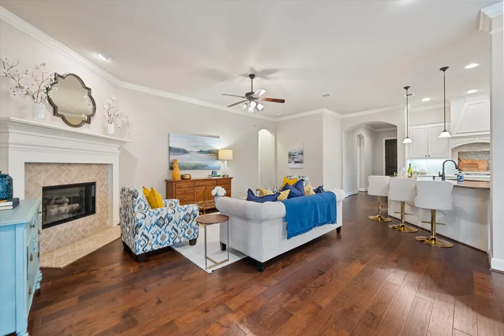 1231 Autumn Mist Way Arlington TX 76005