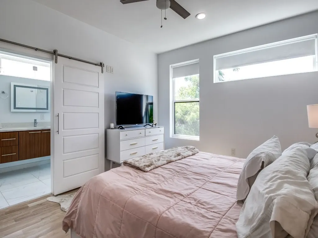 4223 Munger Avenue Dallas TX 75204
