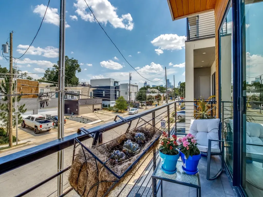 4223 Munger Avenue Dallas TX 75204