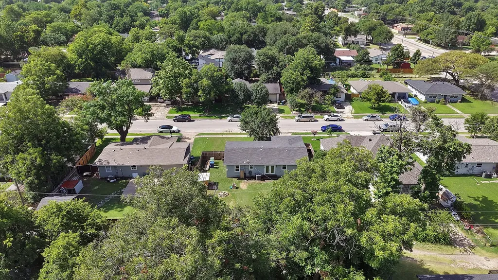 113 E Linda Drive Garland TX 75041