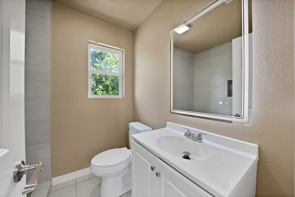 113 E Linda Drive Garland TX 75041