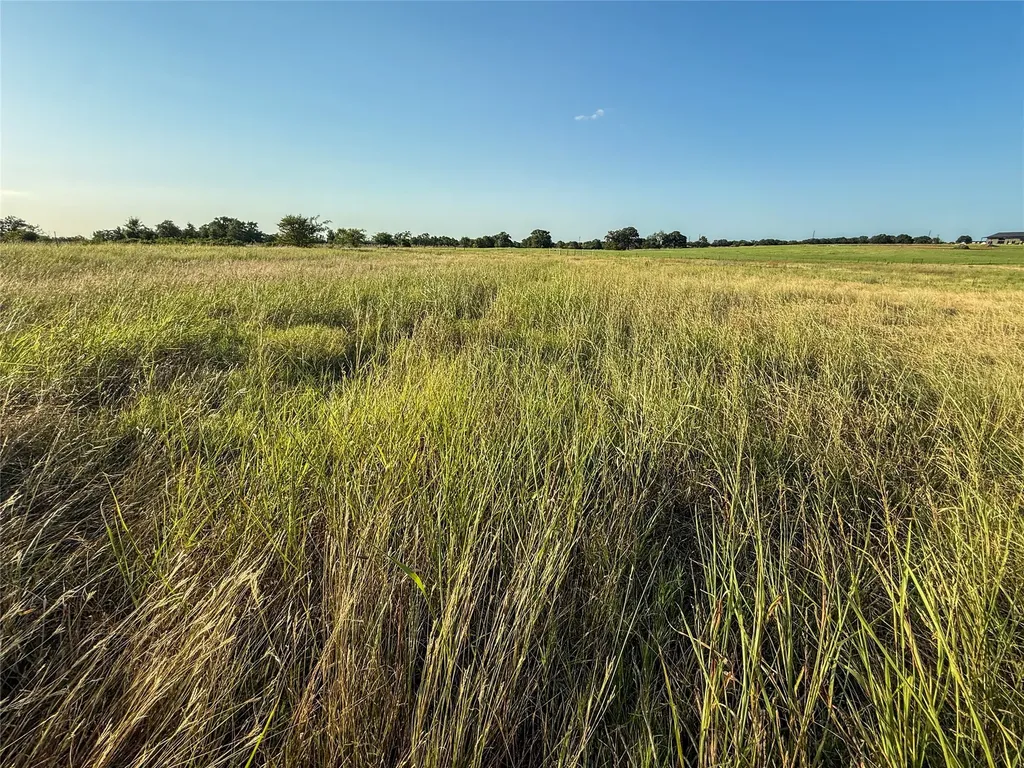 300 County Road 1475 Alvord TX 76225