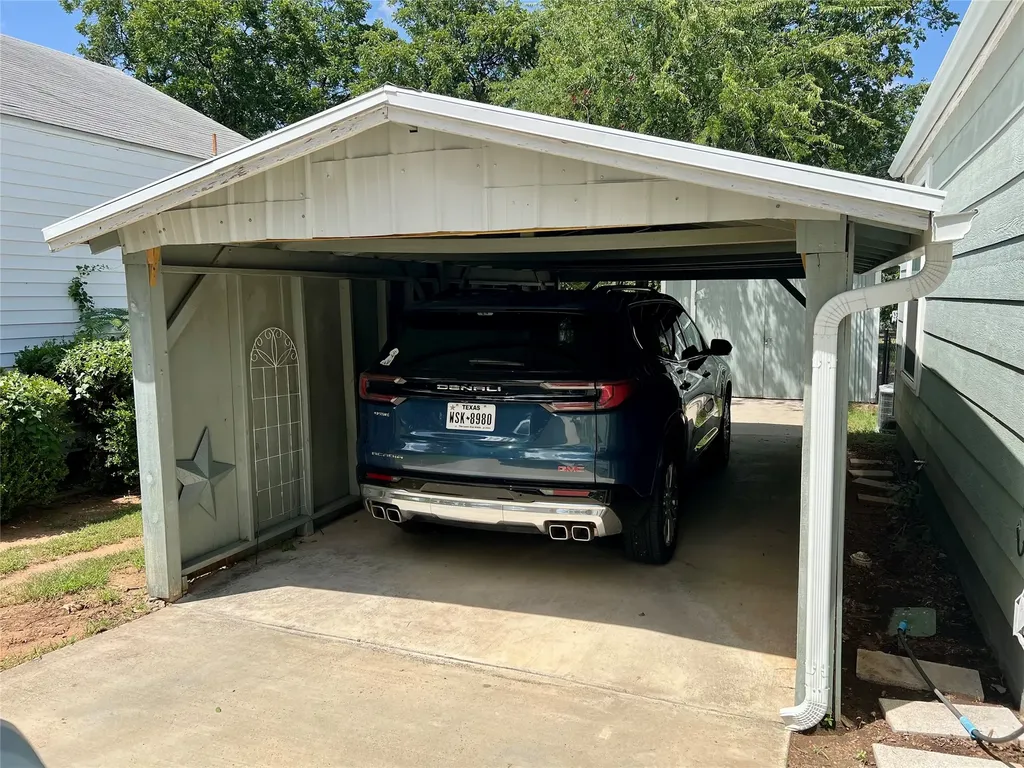 407 Baylor Street Nocona TX 76255
