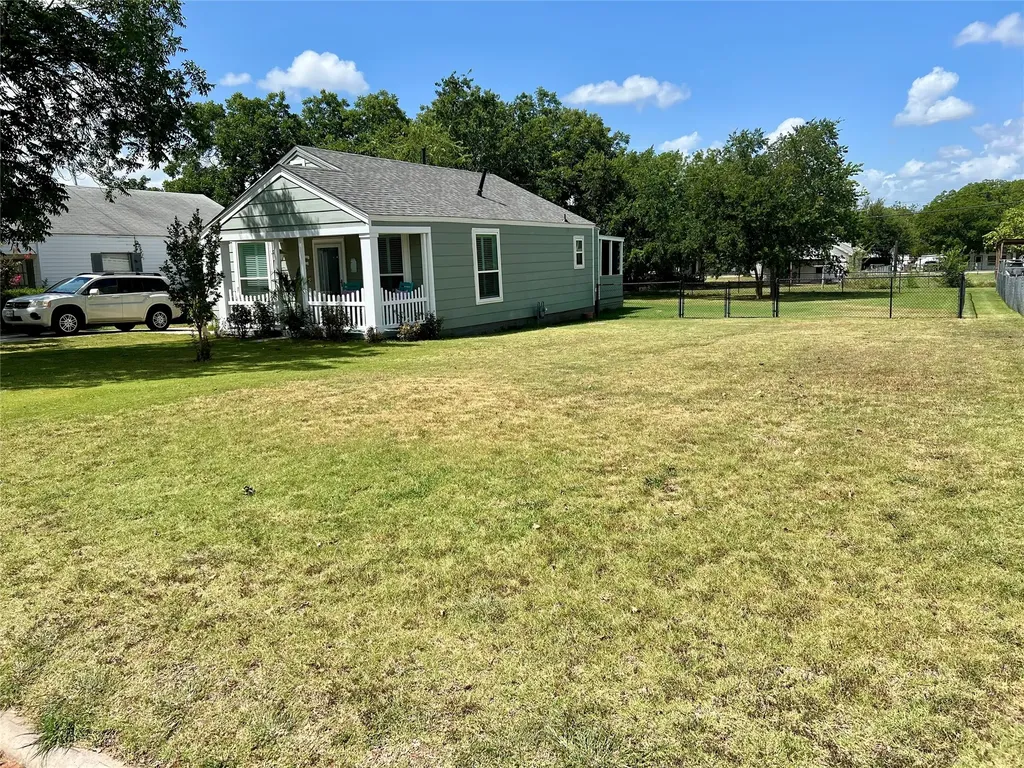 407 Baylor Street Nocona TX 76255