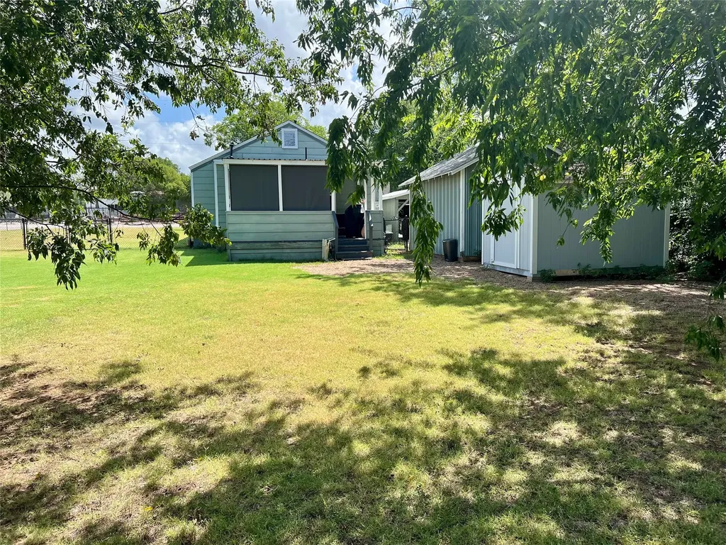 407 Baylor Street Nocona TX 76255