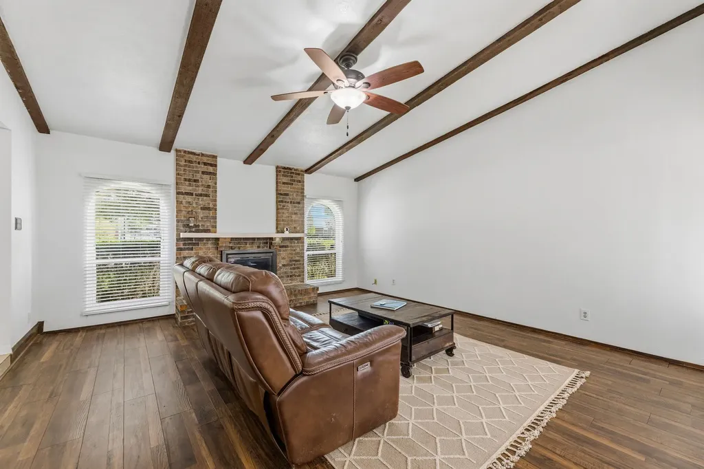 2902 High Plateau Drive Garland TX 75044