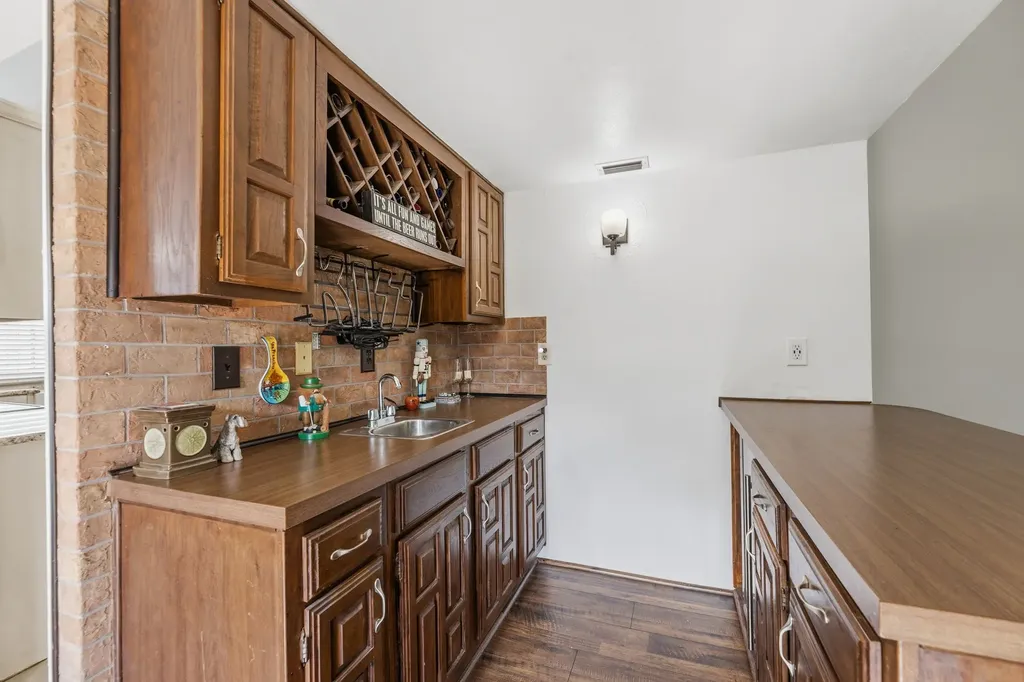 2902 High Plateau Drive Garland TX 75044