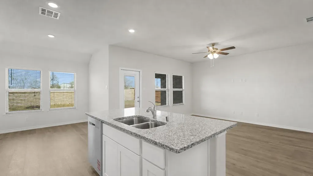 2105 Hunter Lane Anna TX 75409