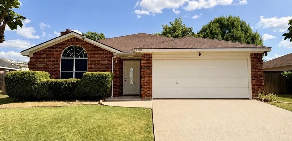 2604 Crix Lane Fort Worth TX 76140