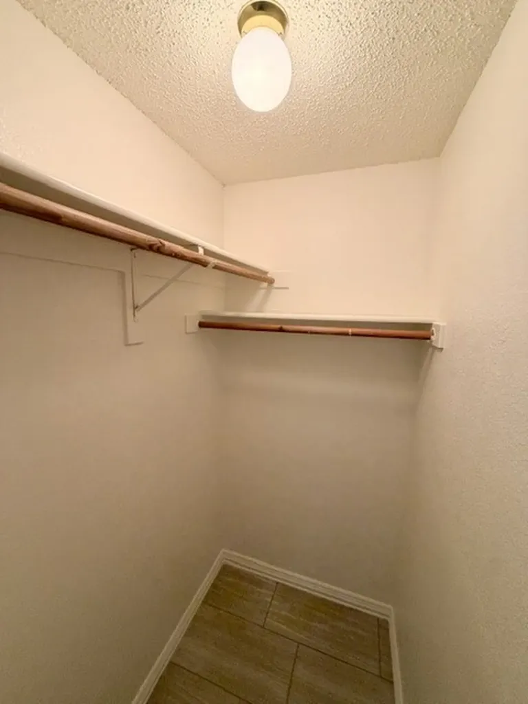 2604 Crix Lane Fort Worth TX 76140