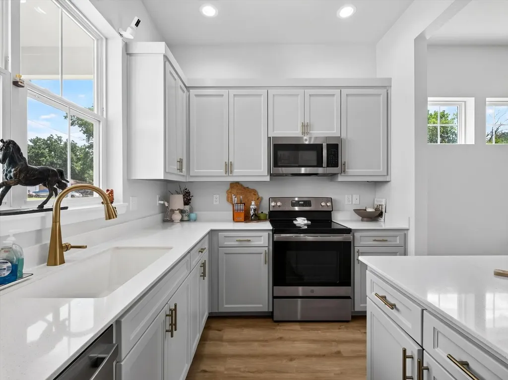 408 Demoye Street Aubrey TX 76227