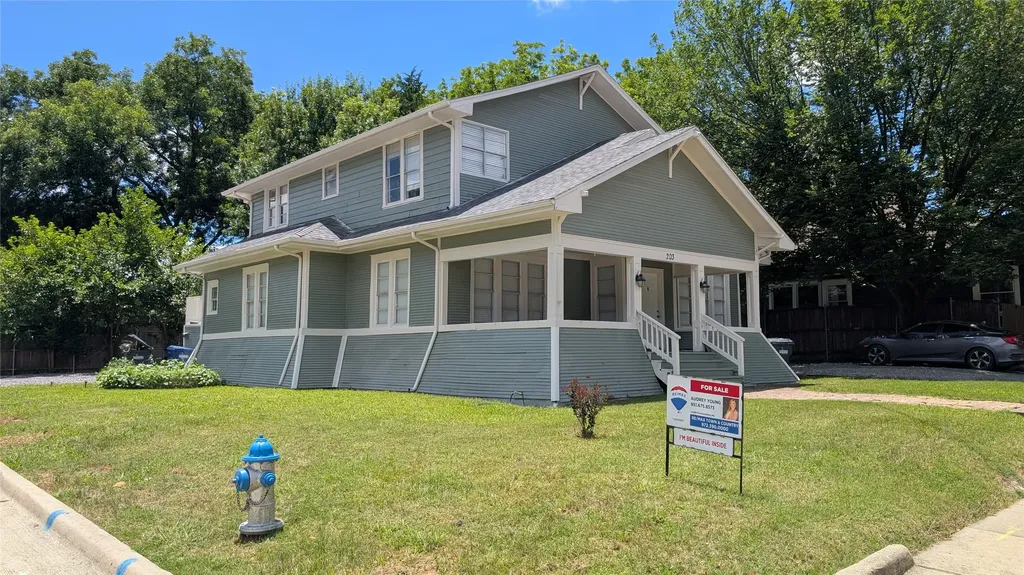 203 Heard St Street Mckinney TX 75069