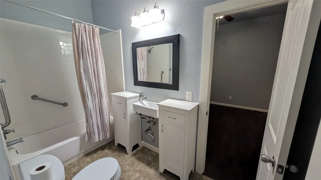 203 Heard St Street Mckinney TX 75069