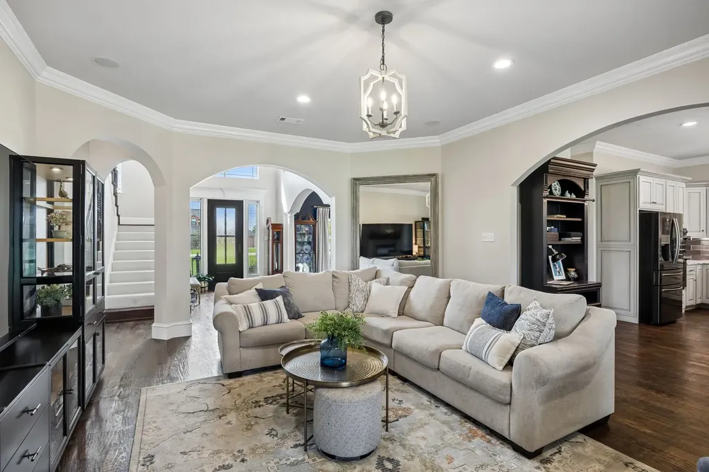 16011 Oconner Avenue Talty TX 75126