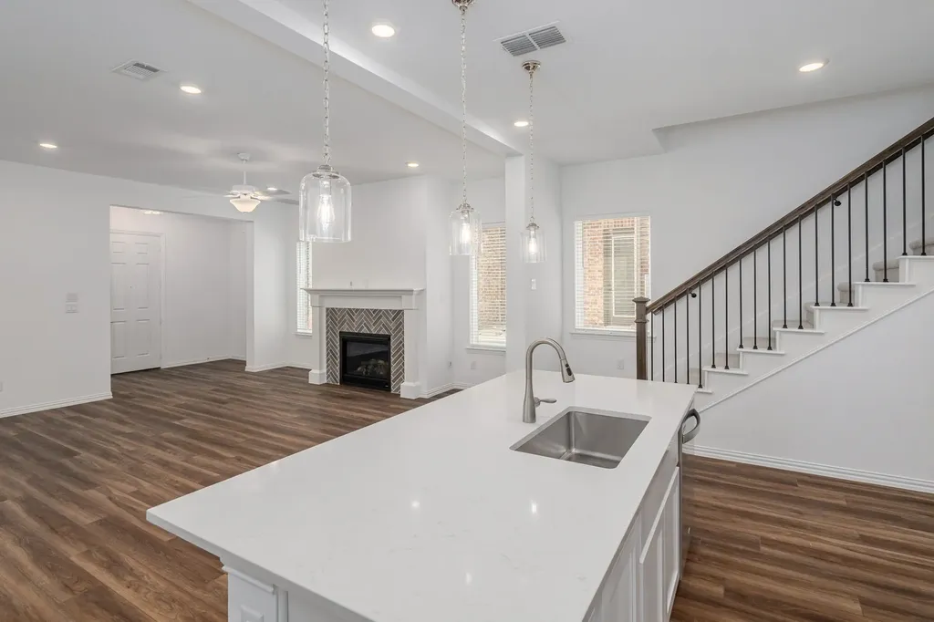 908 Utica Drive Mckinney TX 75069