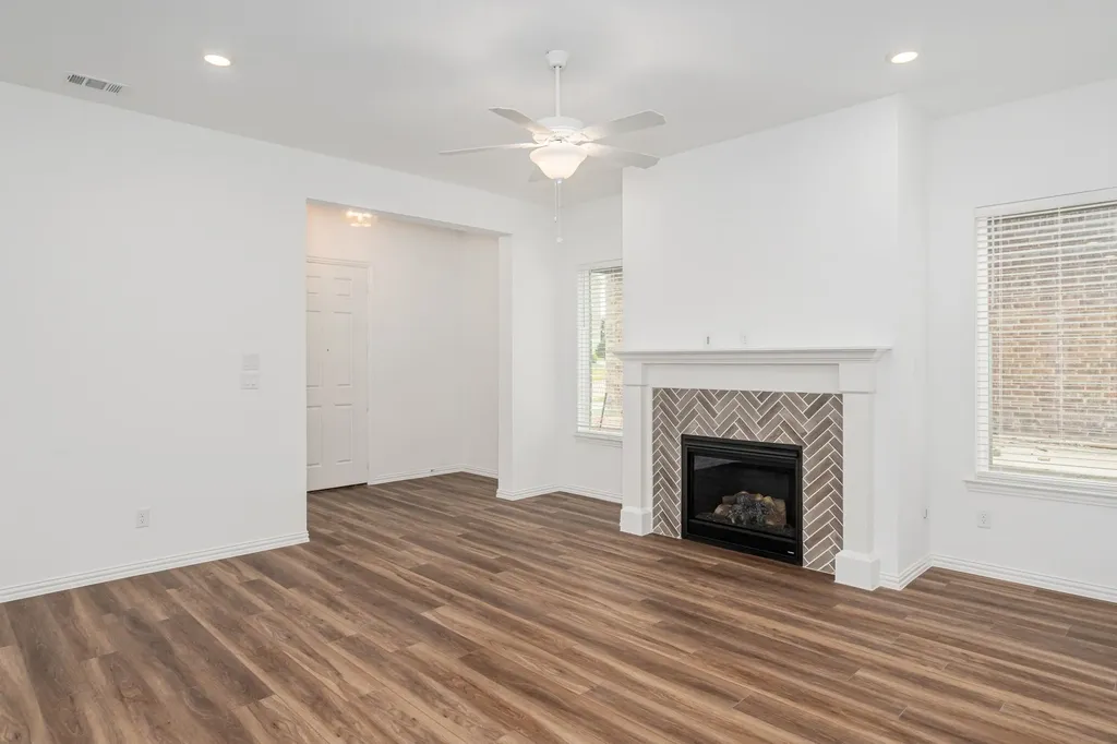 908 Utica Drive Mckinney TX 75069