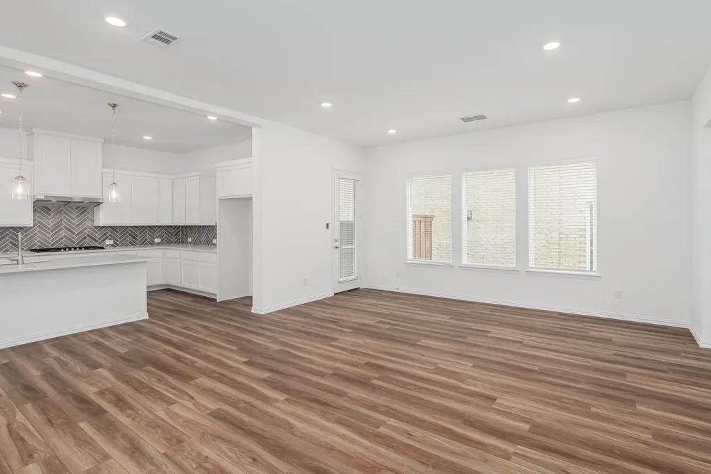 908 Utica Drive Mckinney TX 75069