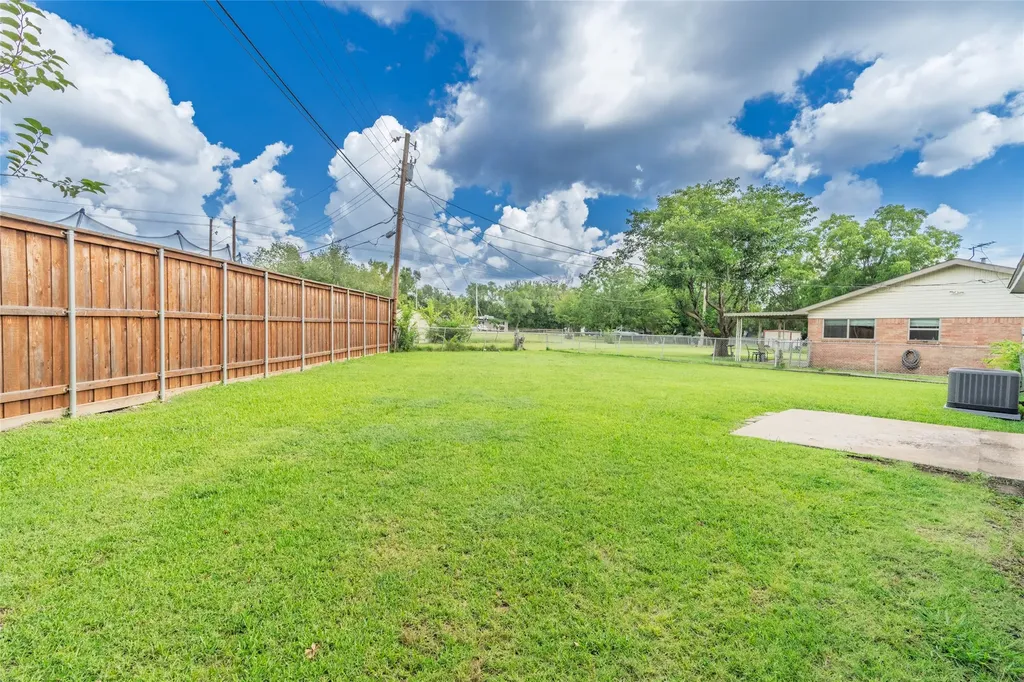 3407 Highmeadow Lane Greenville TX 75402