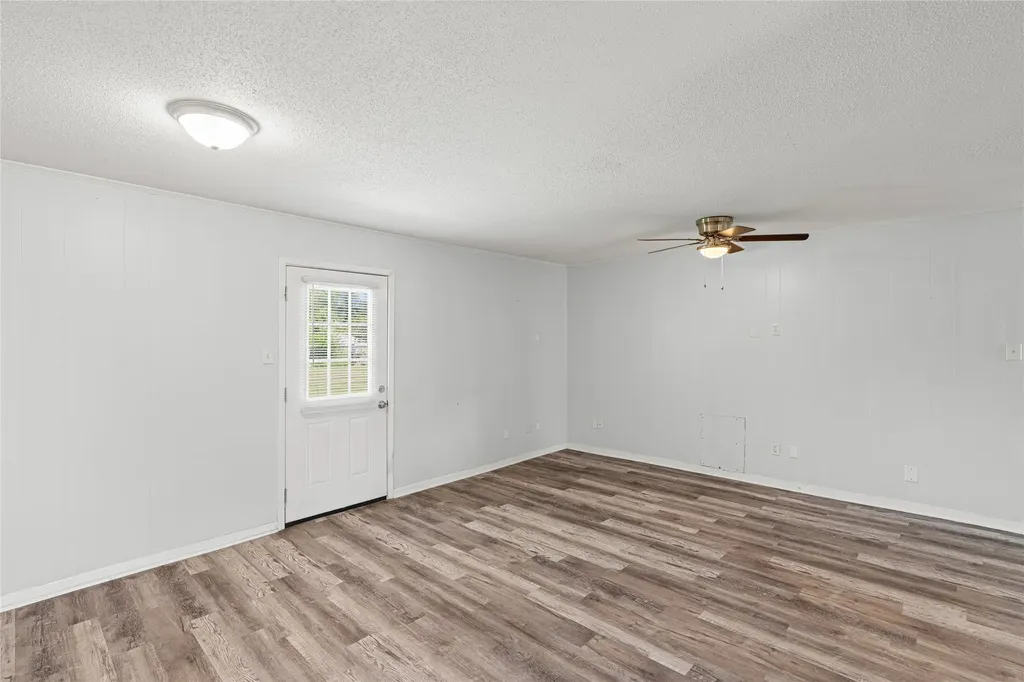 3407 Highmeadow Lane Greenville TX 75402