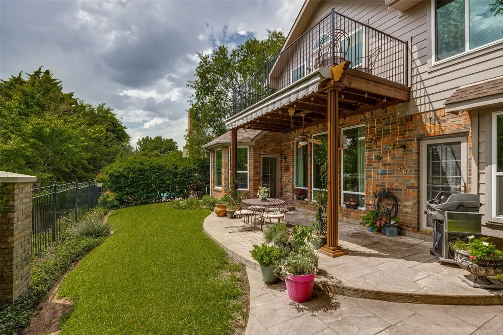 6208 Trailwood Drive Plano TX 75024