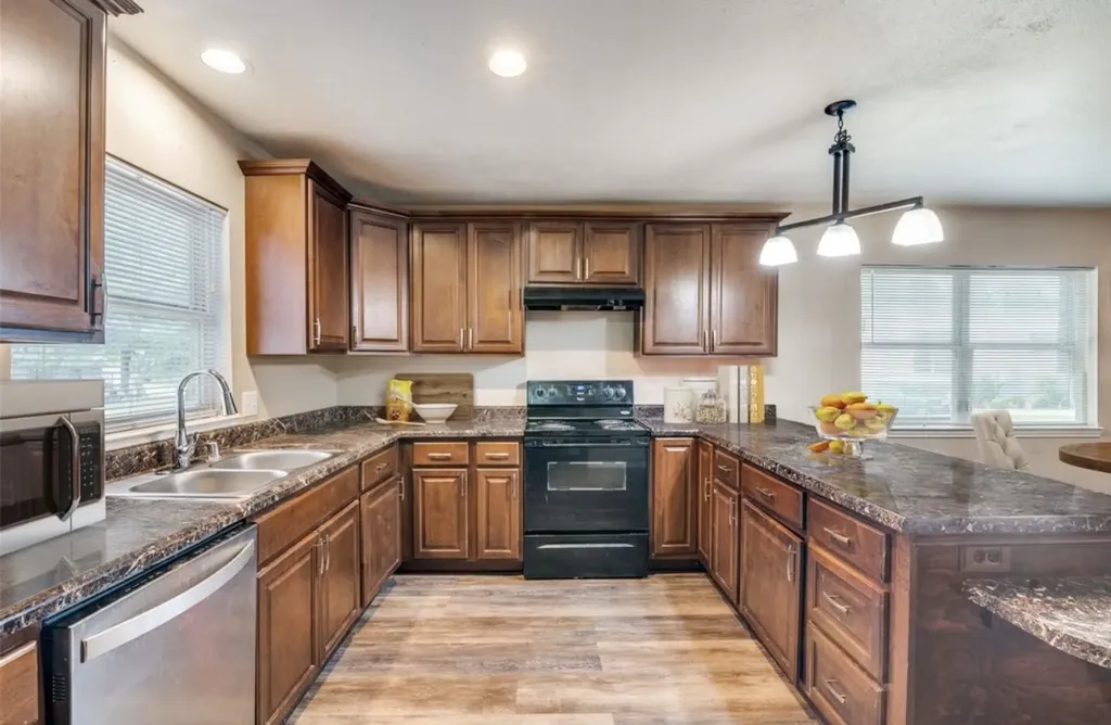 309 Emma Jane Street Rockwall TX 75087