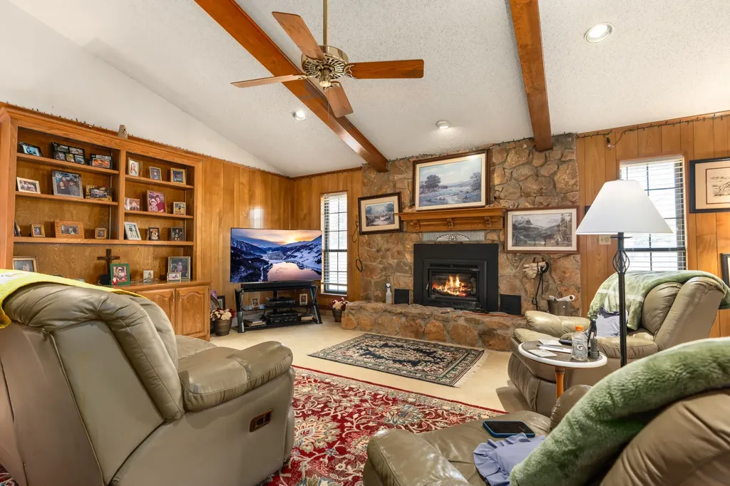 147 Wildflower Lane Whitney TX 76692